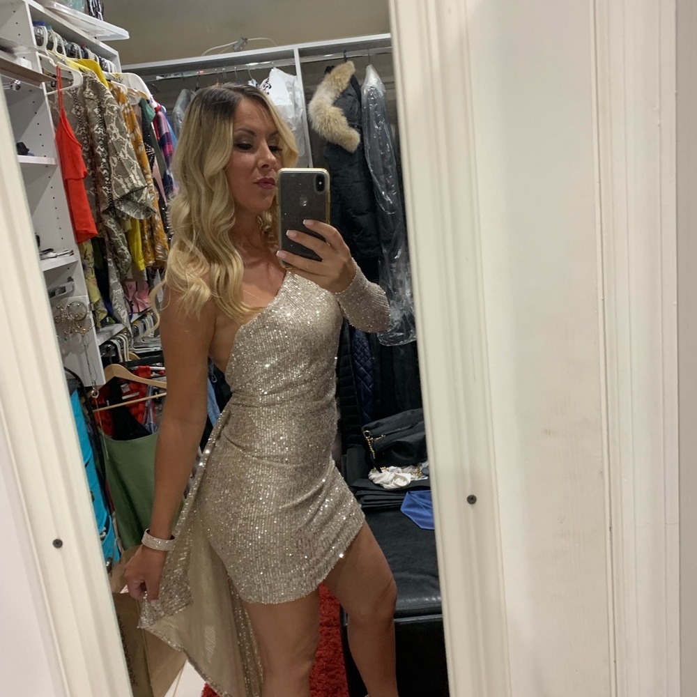 Nicole bakati Dress - Picture 5 of 5